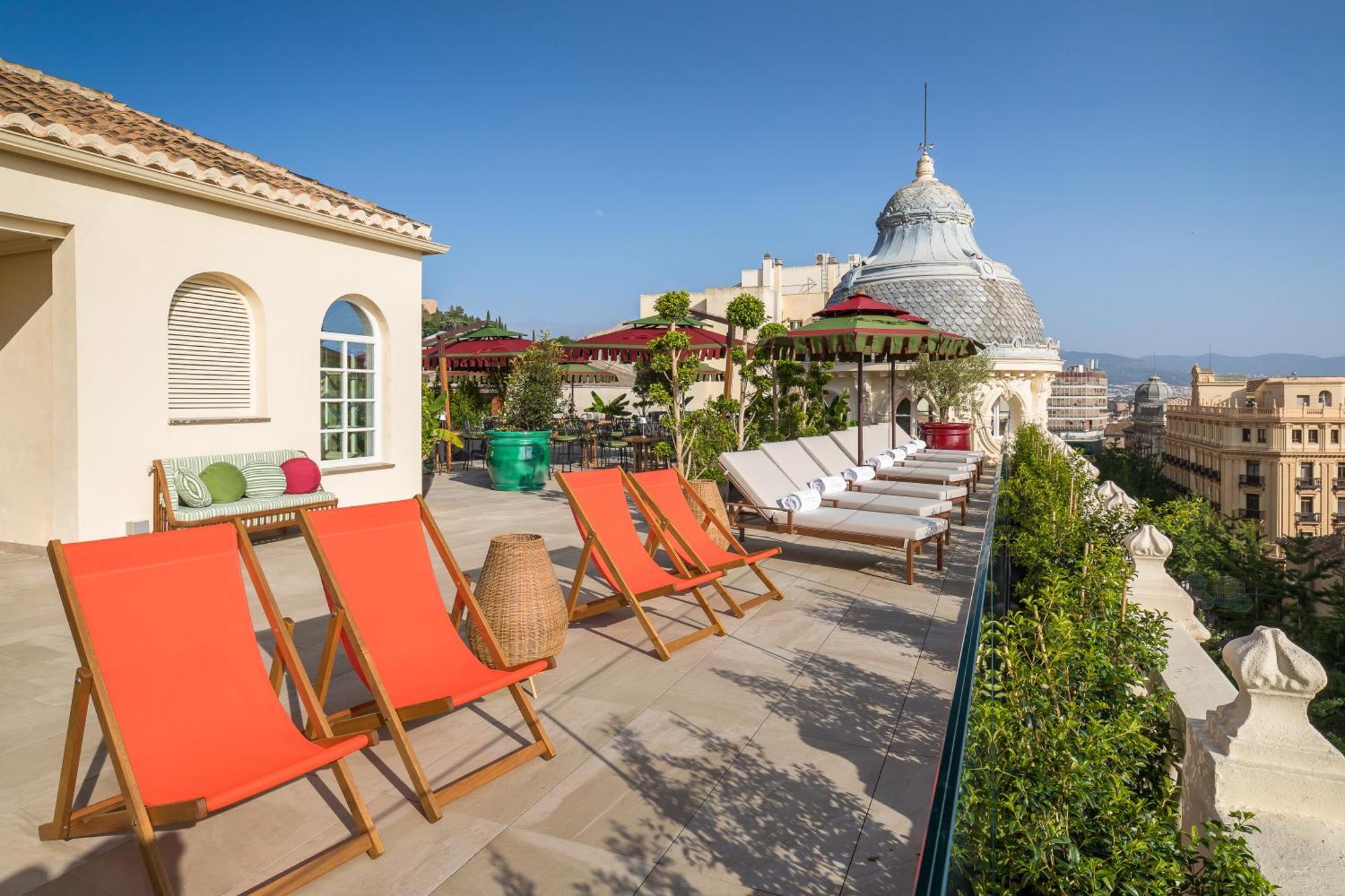 Hotel Palacio Gran Via, A Royal Hideaway